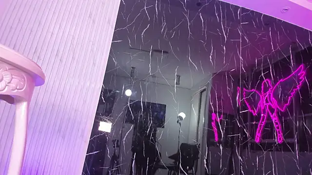 Mell Saenz online show from January 12, 10:22 pm