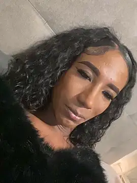 tamarabigass1 online show from January 3, 1:05 am