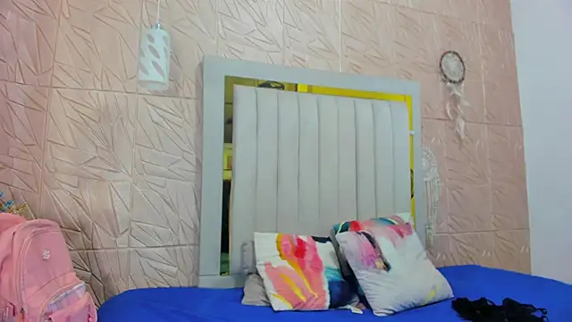 Ammy Connor1 online show from November 18, 7:58 pm