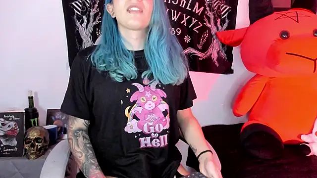 sofi pretty uwu- online show from January 13, 7:54 am