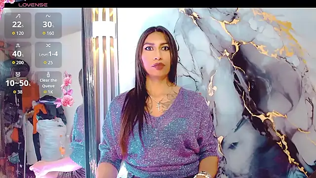 khiara moretti online show from December 15, 12:00 pm