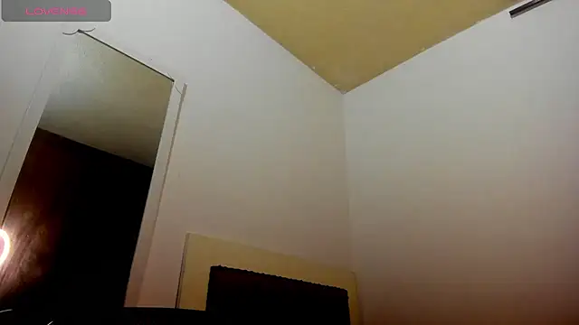 xia ebonyts online show from December 2, 11:35 am