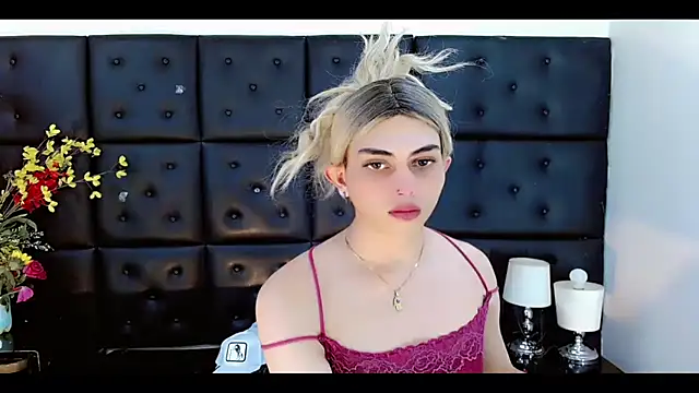 Daniela Pink  online show from February 15, 11:36 pm