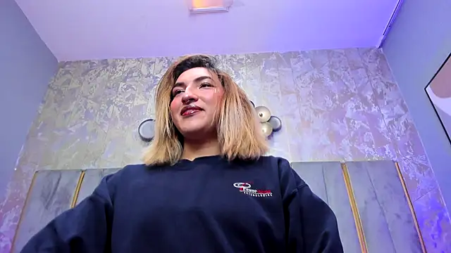 TomLondon  online show from November 20, 11:43 am