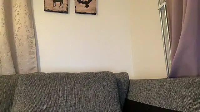 cumwithmee3 online show from September 21, 8:47 pm