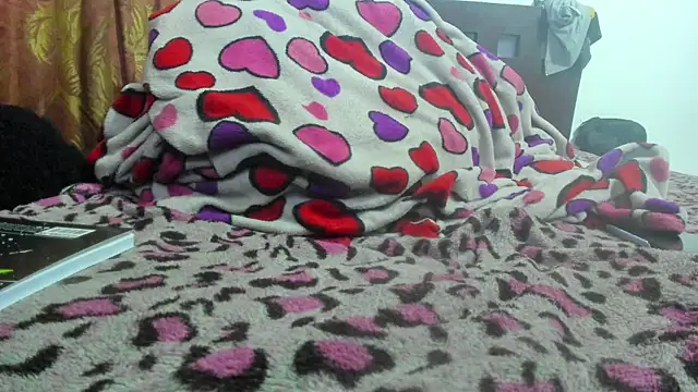 Brenda Smith69 online show from February 26, 12:04 am