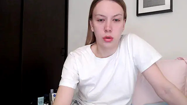 Scarlettford online show from November 5, 4:40 pm