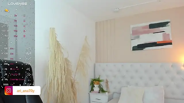 LOISE-XX online show from February 21, 8:06 am