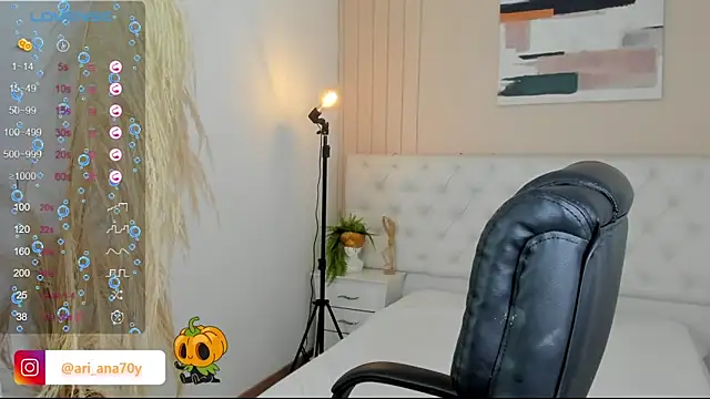 LOISE-XX online show from October 15, 4:23 am