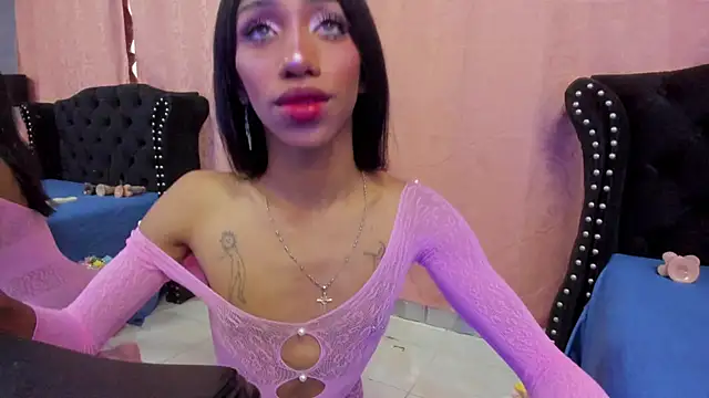 Cleo-Escobar online show from February 7, 2:01 pm