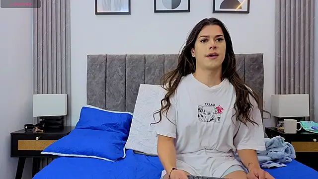 Luciana Ortiz1 online show from November 20, 4:40 pm