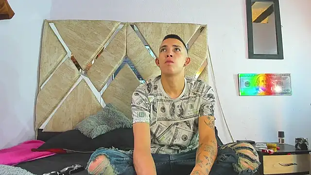 parejacaliente20154 online show from November 8, 1:33 pm