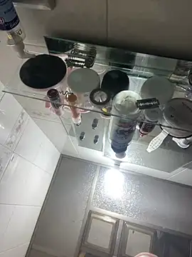 Snapshot of VictoriaRoss1 chatting on January 21, 9:17 am VictoriaRoss1 online show from January 21, 9:17 am