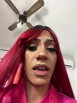 Snapshot of VictoriaRoss1 chatting on February 21, 9:11 pm VictoriaRoss1 online show from February 21, 9:11 pm