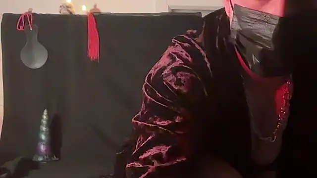 SaihtamX online show from November 25, 7:27 pm