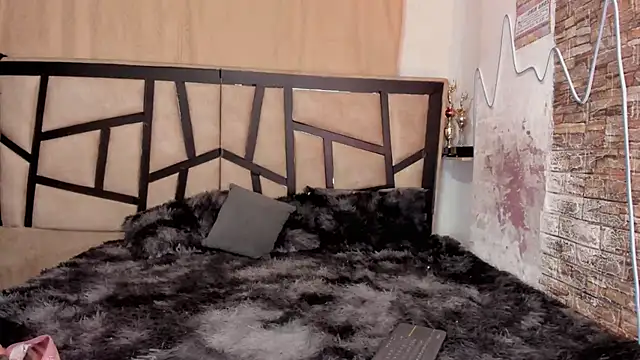  Isabelhaa online show from February 8, 5:46 am