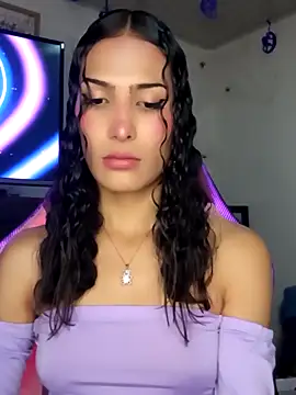 Lanna hott  online show from October 28, 7:34 pm