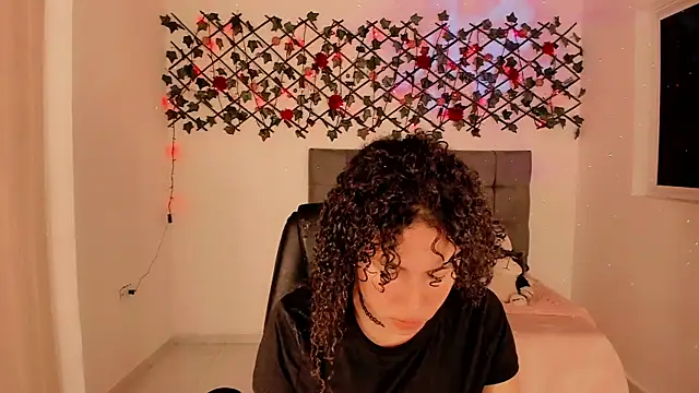 Lilith Miller21 online show from January 15, 7:23 pm