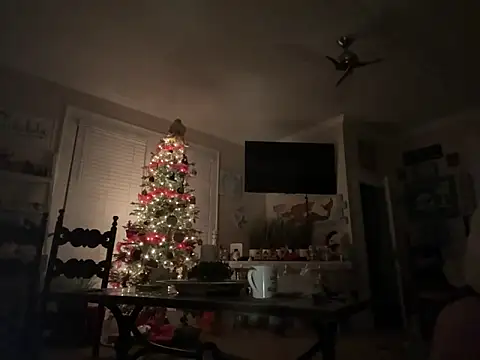 cloudy switch online show from December 26, 10:48 am