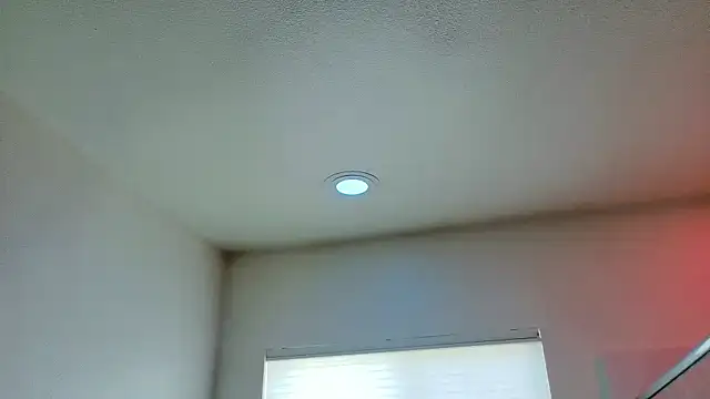 NinasNylonz online show from September 23, 4:23 pm