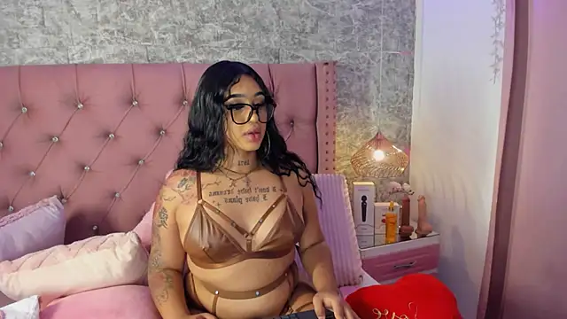 Mia Jansen online show from February 19, 1:40 pm