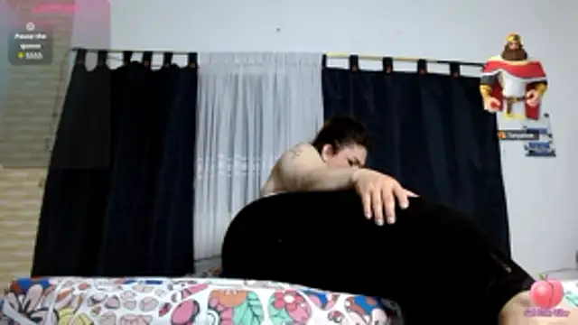 smithdara online show from January 8, 11:09 pm