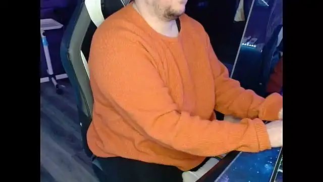 tuxedomasc 95 online show from February 19, 12:57 am