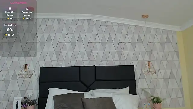 JustinePerry online show from October 2, 3:18 am