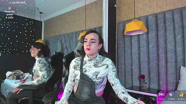 JustinePerry online show from February 6, 4:18 am