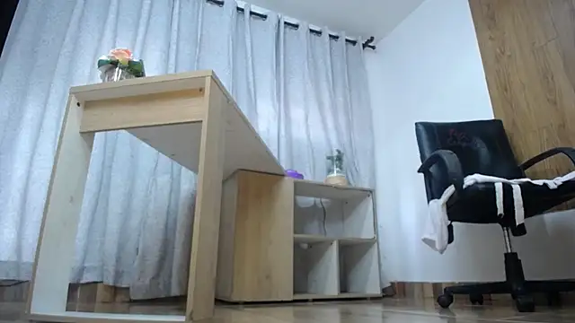 Kathleen Rodriguez online show from October 1, 11:55 am