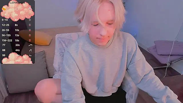 Snapshot of edward_holy chatting on January 25, 2:30 pm edward holy online show from January 25, 2:30 pm