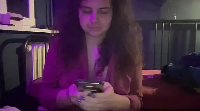 Luna Artemis online show from December 13, 1:15 am