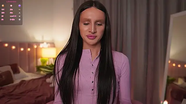 Kim Oberlin  online show from March 6, 6:38 am