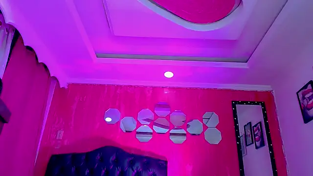 TiffanyMackensyy online show from February 22, 1:20 am