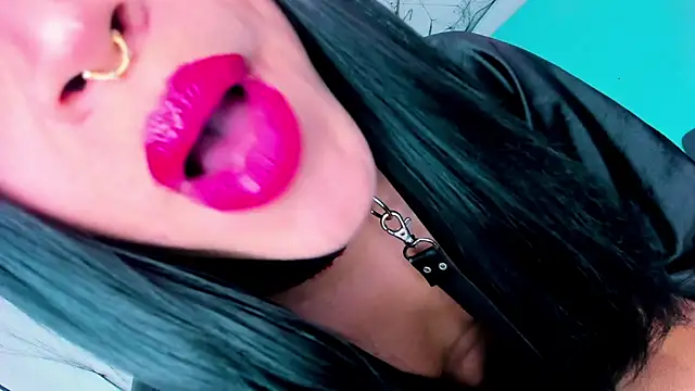 Candace Queen online show from October 26, 5:42 pm