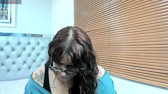kathepickmanx online show from May 30, 3:49 am