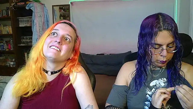 Evelan420 online show from January 8, 7:29 pm