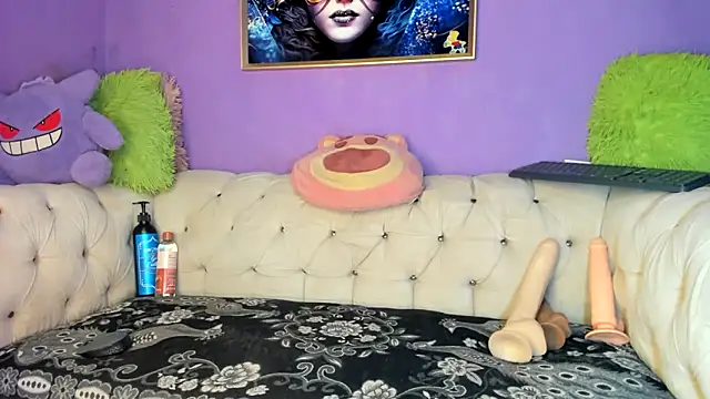 amydelahozgomez online show from October 10, 12:33 am