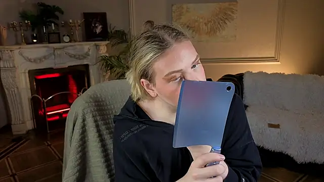 Jes Solar online show from November 27, 10:11 pm