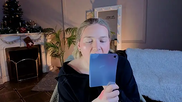 Jes Solar online show from January 10, 10:05 pm