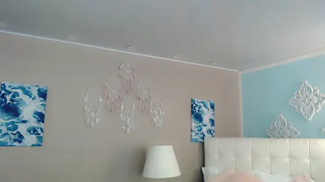 maddissonivanova online show from January 9, 7:08 pm