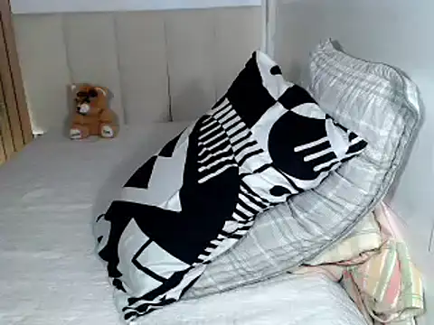 SluttyJedy online show from February 3, 1:49 am