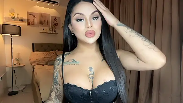 unbotheredPrincess online show from June 5, 6:39 am