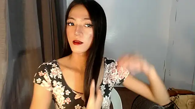 slimladyxoxo online show from September 8, 5:33 pm