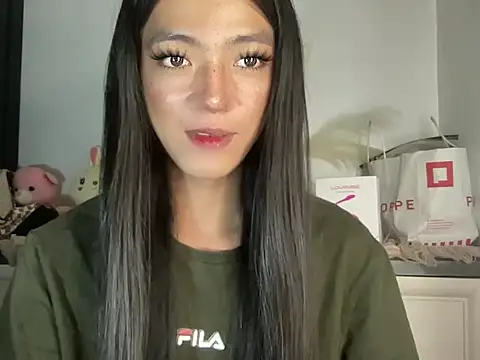 slimladyxoxo online show from December 18, 11:48 am