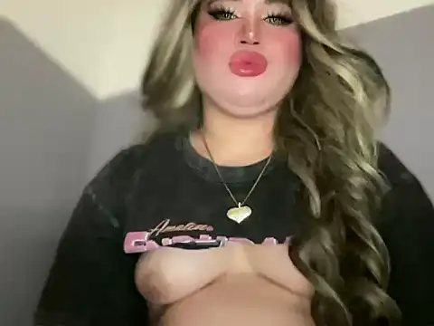 Naughtyrosecum online show from November 4, 4:12 am