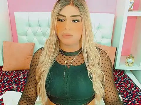 macgenta drackk online show from January 12, 10:50 pm