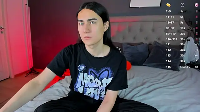 HeyAlena online show from November 1, 10:56 am