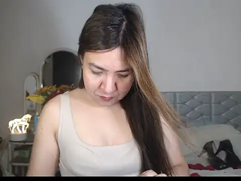 stellahugeX online show from November 30, 5:04 pm