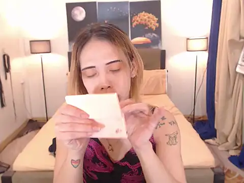 PreciousAmore online show from February 25, 9:36 am